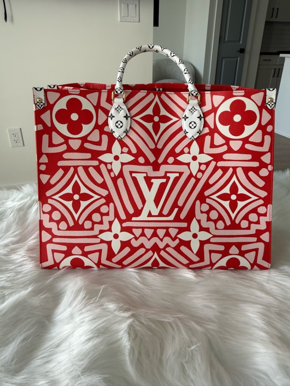 *SOLD* Louis Vuitton OnTheGo GM Crafty Monogram *LIMITED EDITION* AUTHENTIC